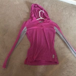 Cute 10/12 Zella girl top